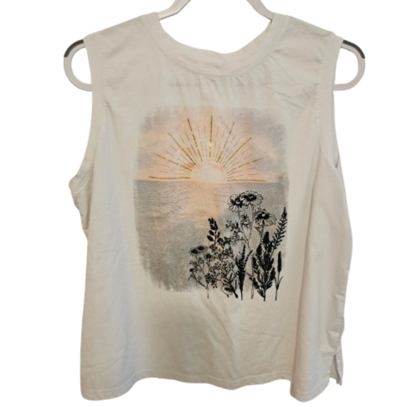 Maurices Scenic Sunrise Floral Graphic Tank Top - Picture 1 of 6